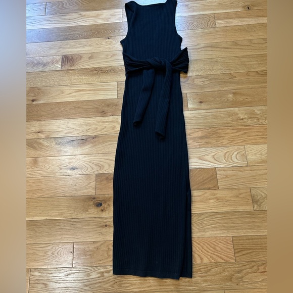 Good American Belted Dress - Picture 7 of 7